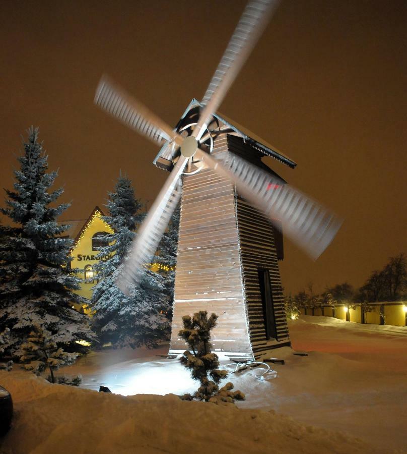 Aparthotel Dworek Staropolski Posen Exterior foto